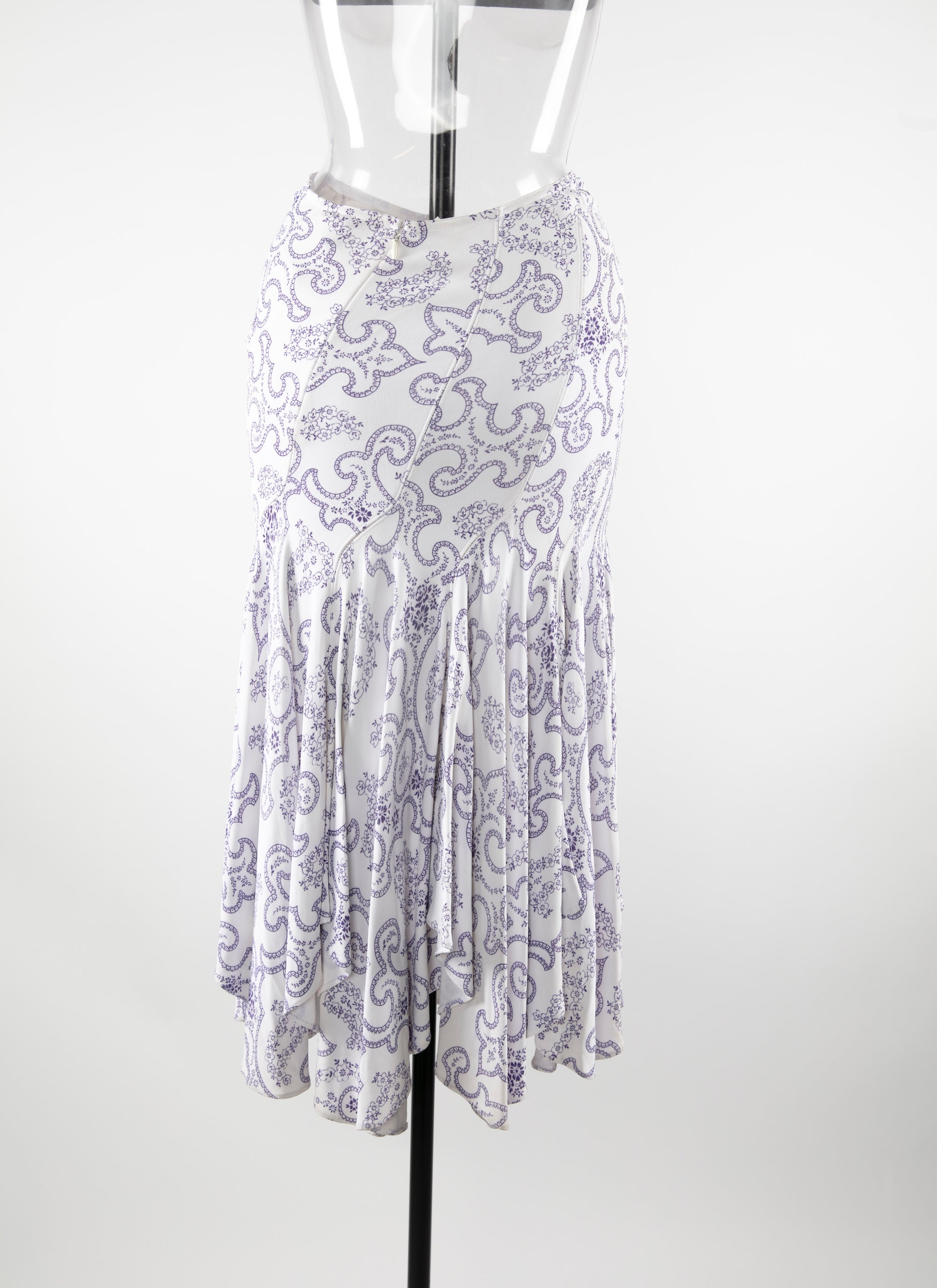 Skirt keel - White & Sand