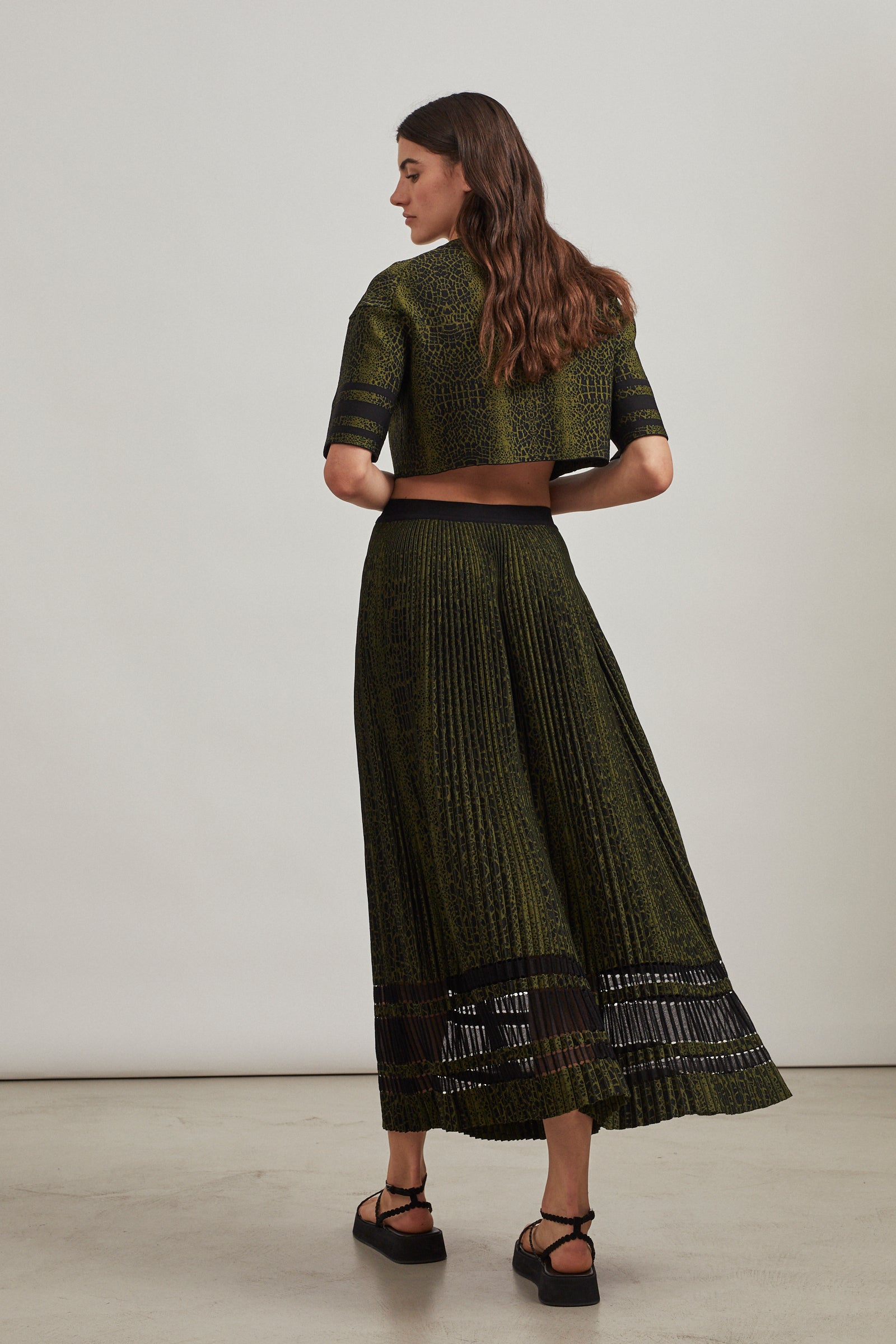 Long skirt with lynx motif - Flesh & Black