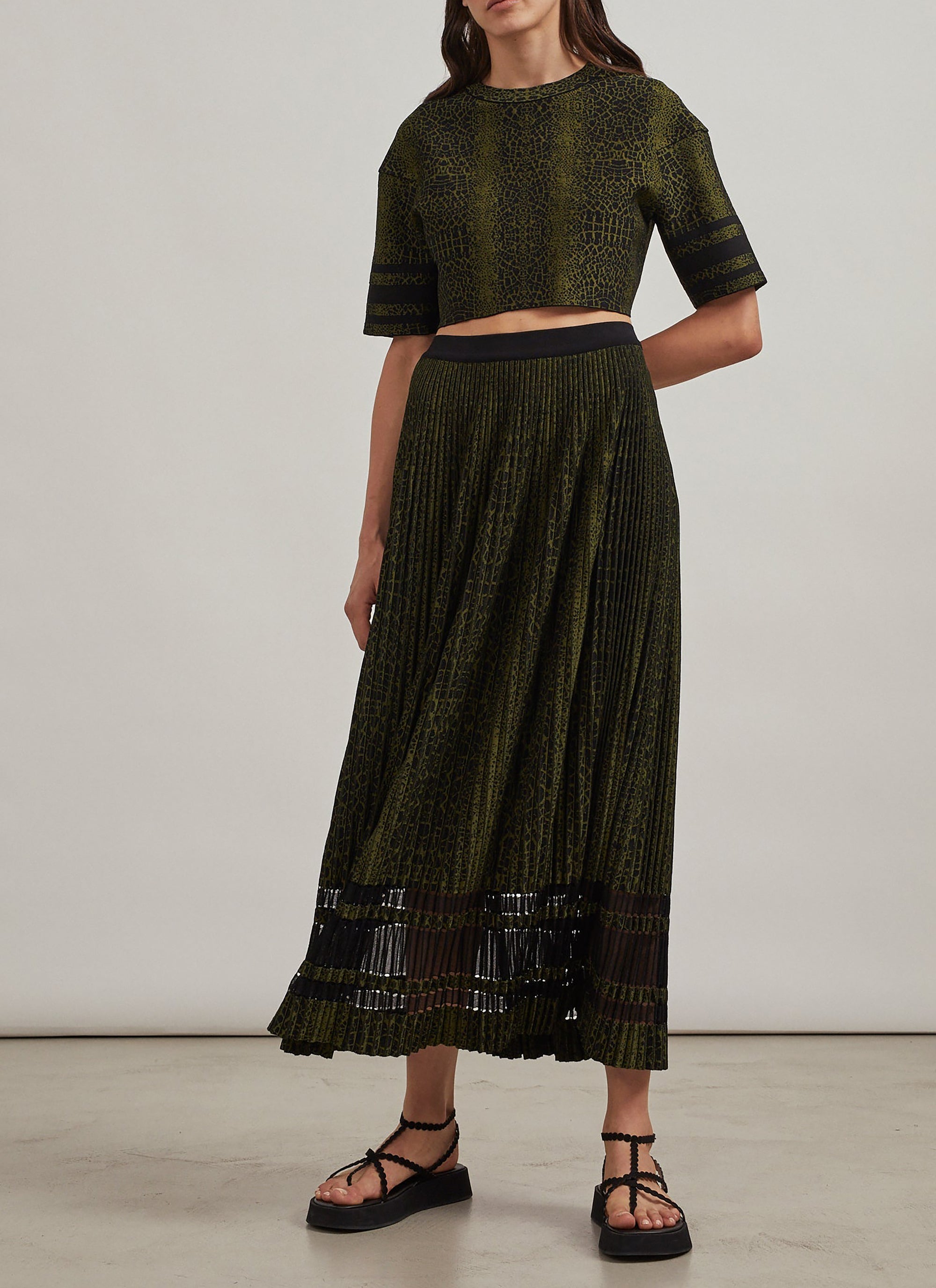 Long skirt with lynx motif - Flesh & Black
