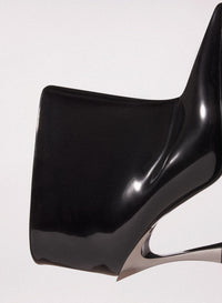BLACK SHINY LEATHER PIERCING FANG 95 ANKLE BOOTS