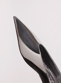 GUNMETAL LEATHER FANG FLAT MULES
