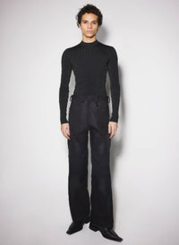 BLACK TECHNICAL FABRIC CARGO PANTS