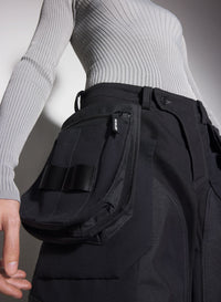 BLACK TECHNICAL FABRIC CARGO SHORTS