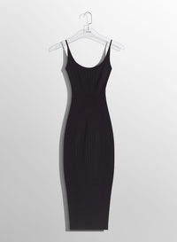 WHITE FITTED KNIT DRESS