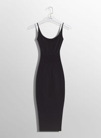 WHITE FITTED KNIT DRESS