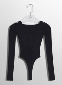 WHITE FITTED KNIT BODYSUIT