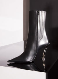 BLACK LEATHER FANG 95 ANKLE BOOTS
