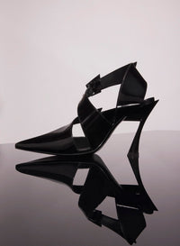 BLACK LEATHER BUCKLED FANG 95 MULES