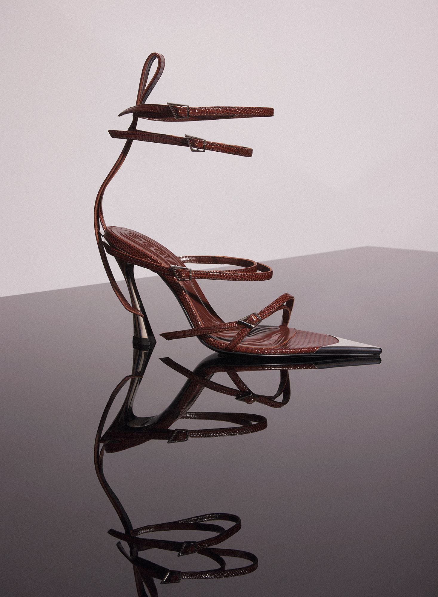 STRAPPY CEMENT PINK LEATHER FANG 95 SANDALS