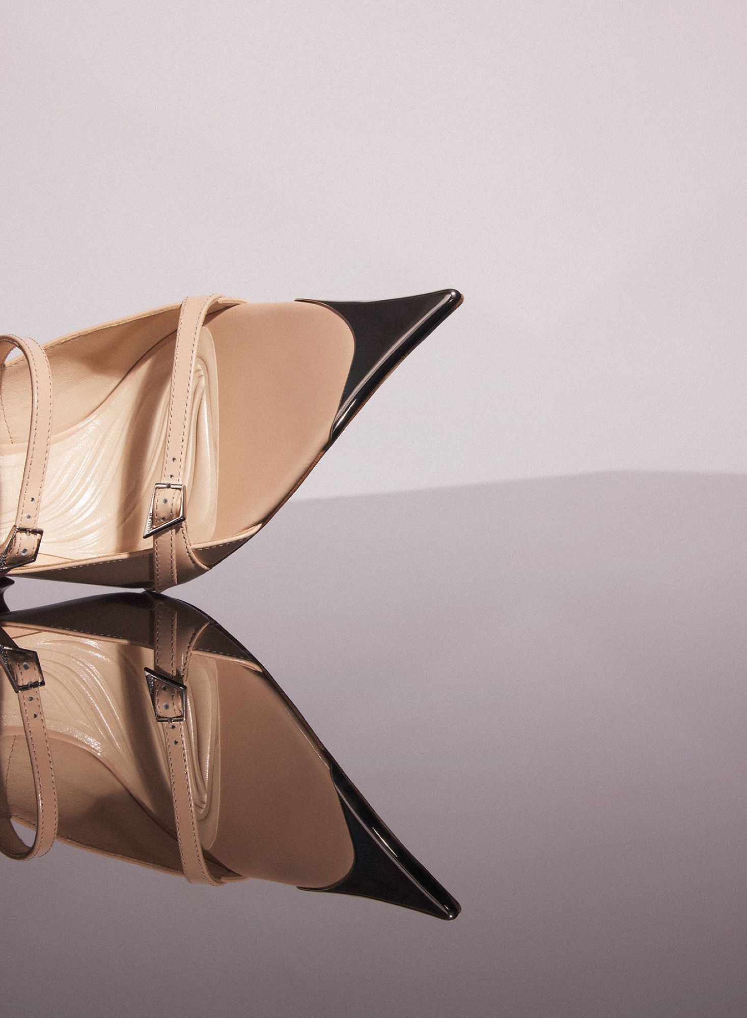 STRAPPY NUDE LEATHER CLASSIC 95 SANDALS