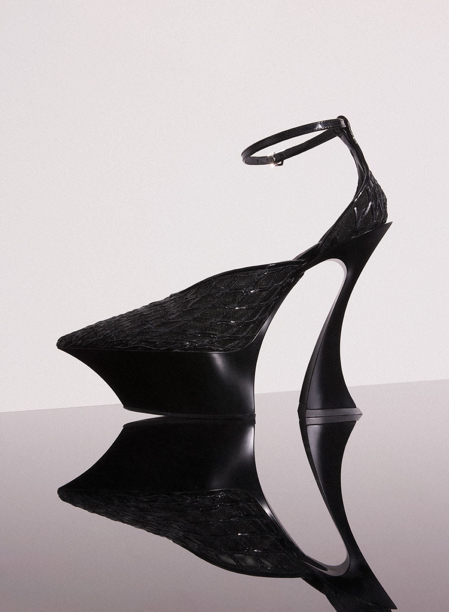 BLACK EMBROIDERED PLATFORM STRAPPY FANG 95 MULES