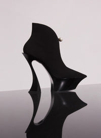 BLACK SUEDE PLATFORM FANG 95 ANKLE BOOTS