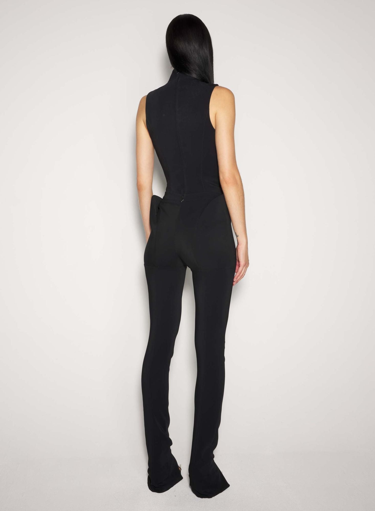 BLACK OPEN NECKLINE TAILORED BODYSUIT