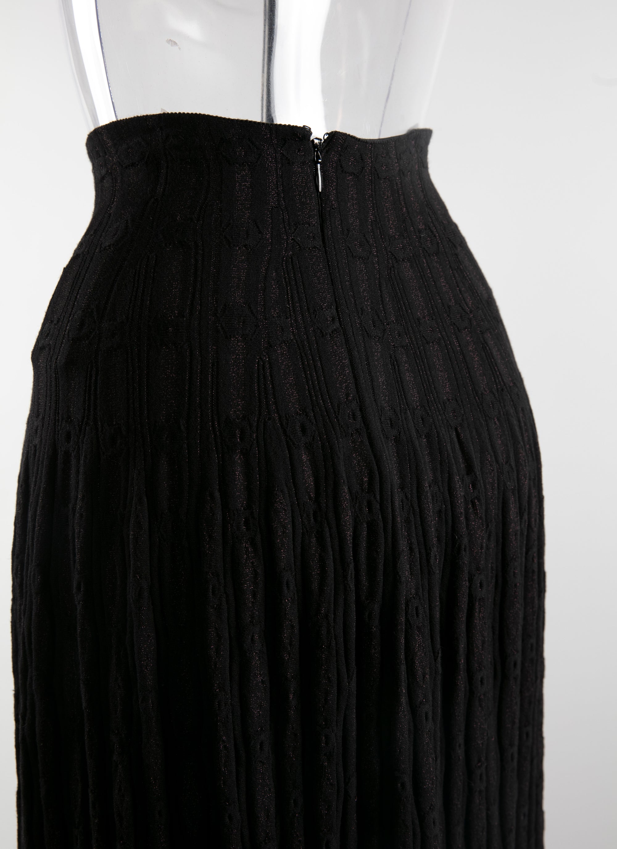 Pleated openwork long skirt in wool - Black intense