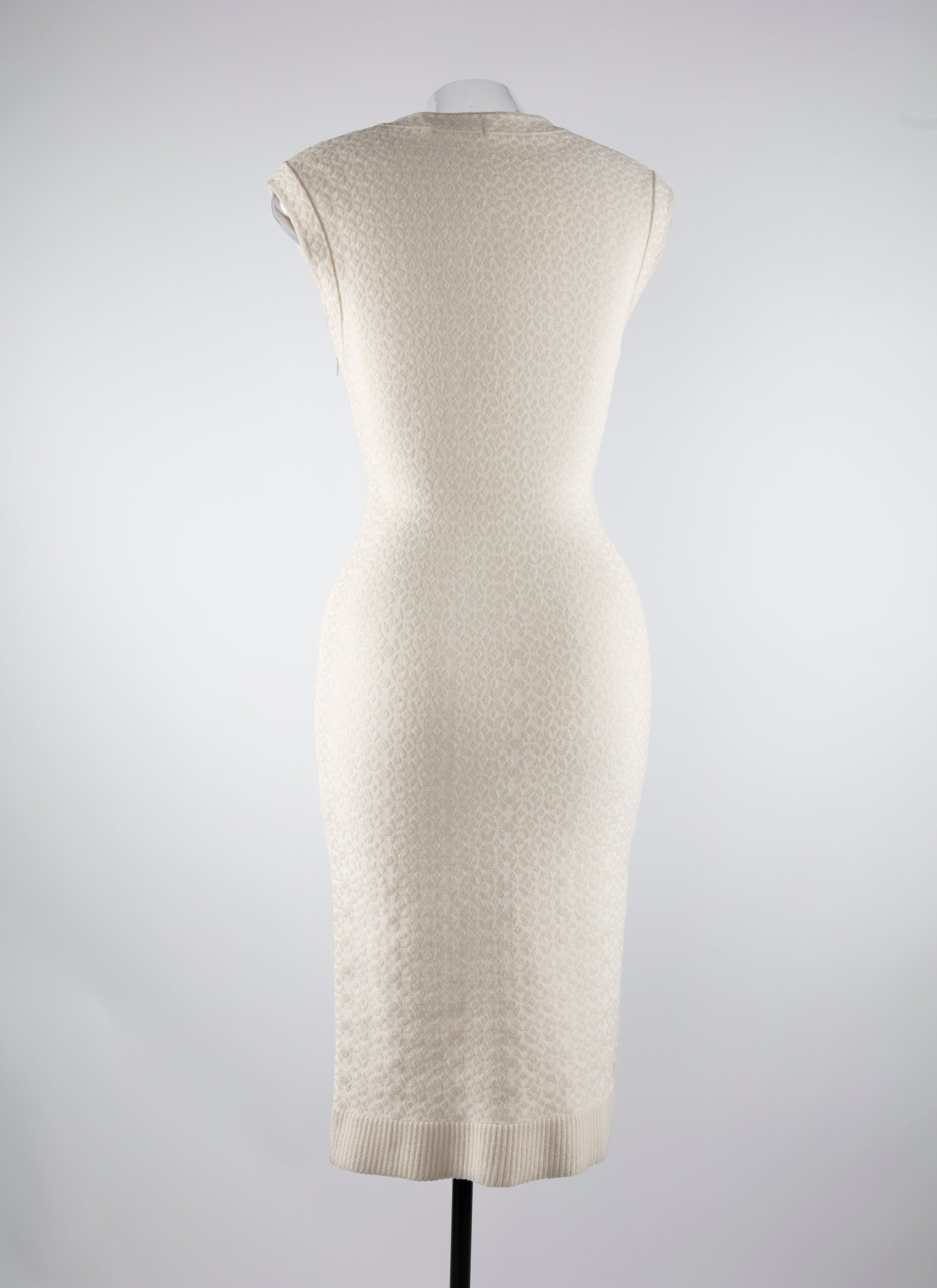 Sleeveless square neck dress - Vanilla