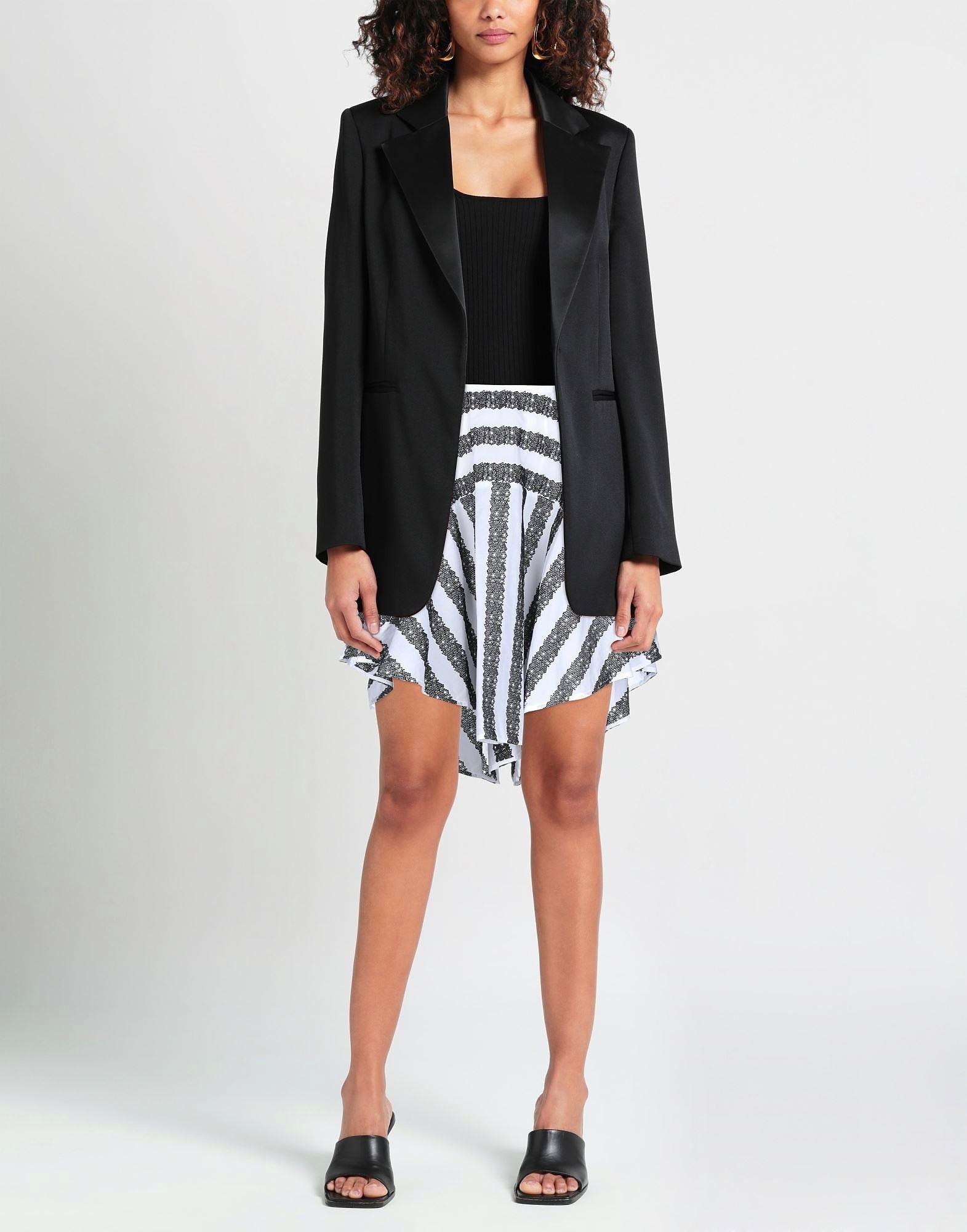Asymetrical Art Deco Skirt - White & Black