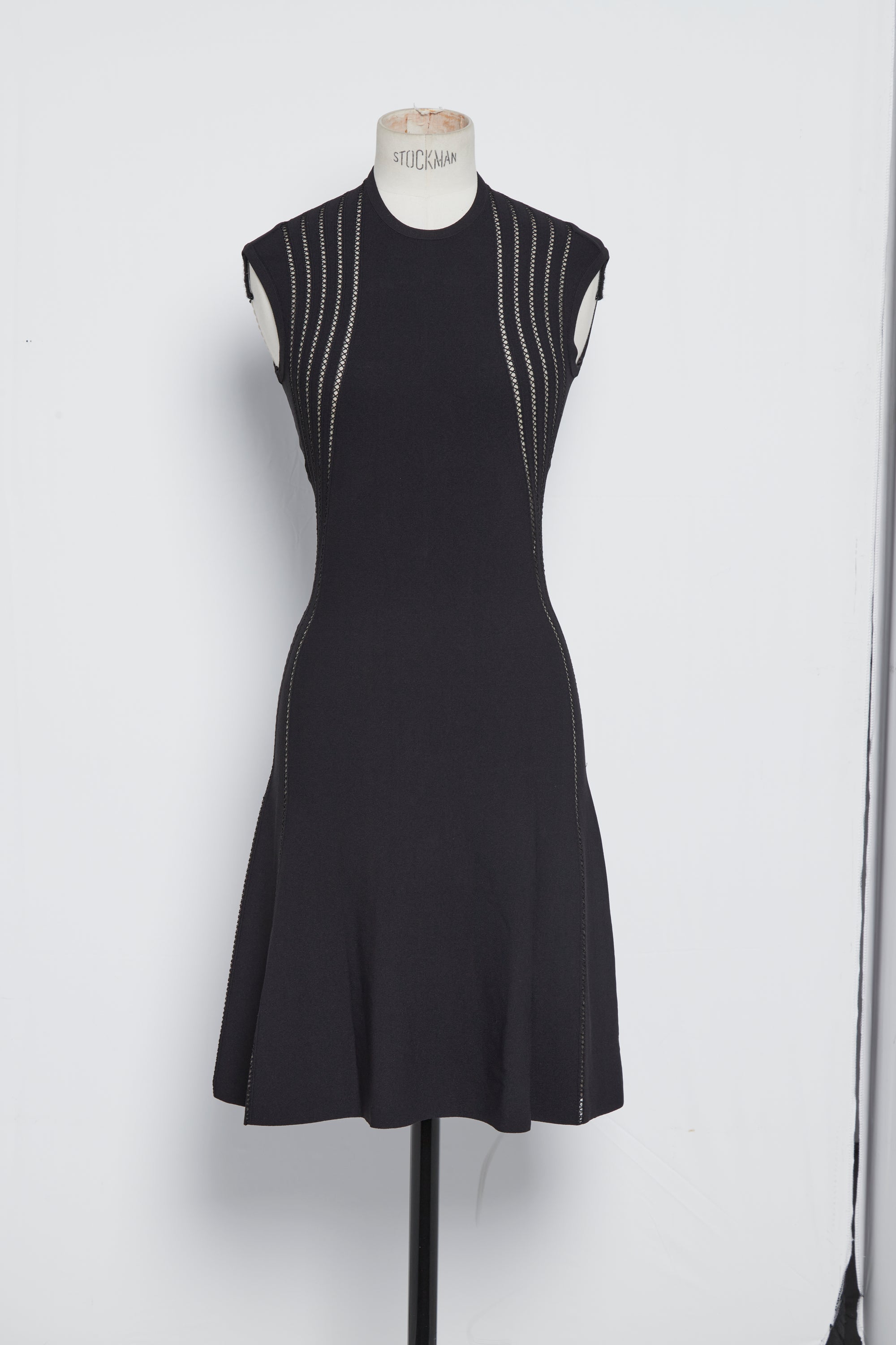 Flared dress with thin openwork stripes - Black intense