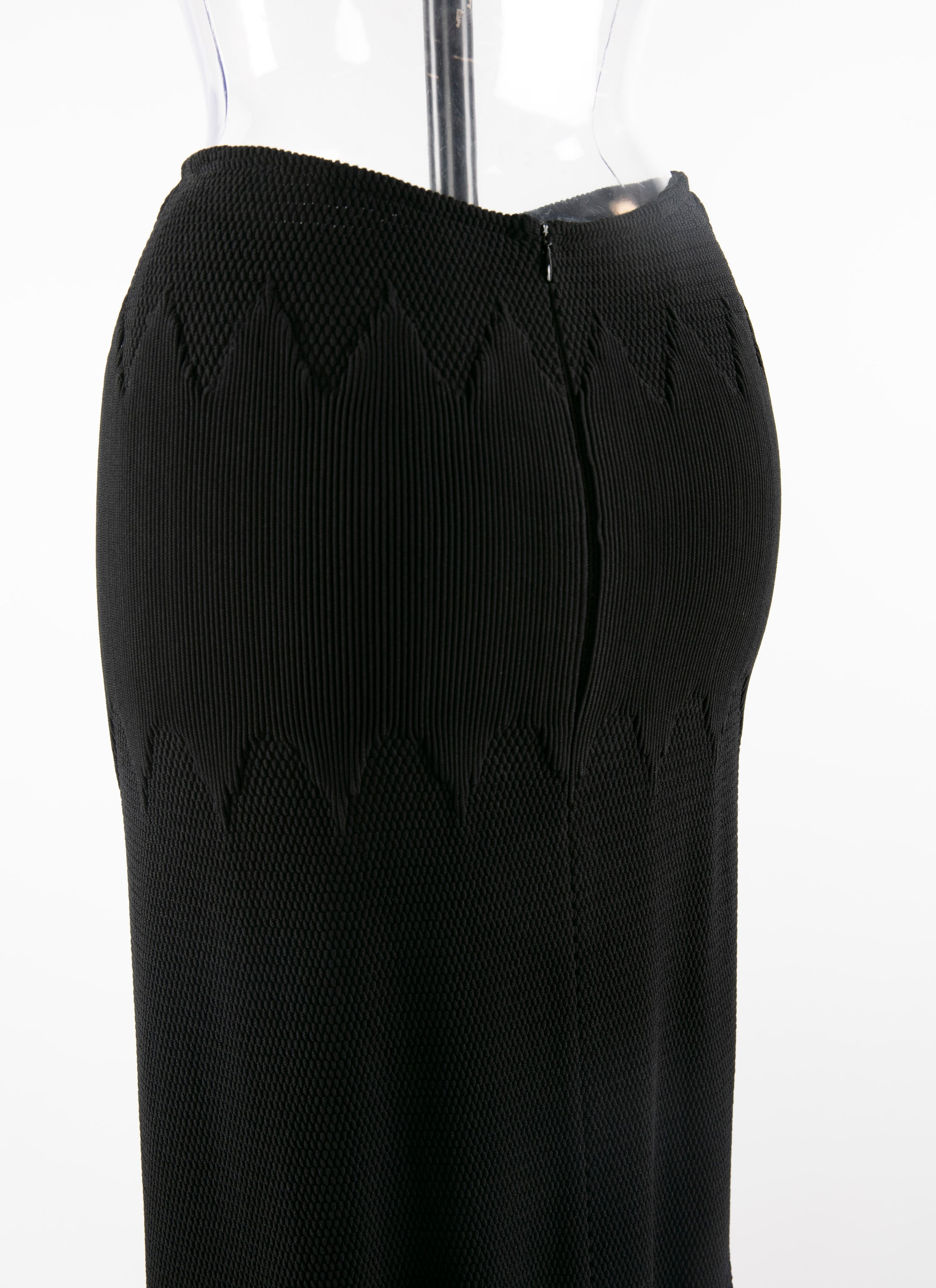 Long skirt with pleated detail - Black intense