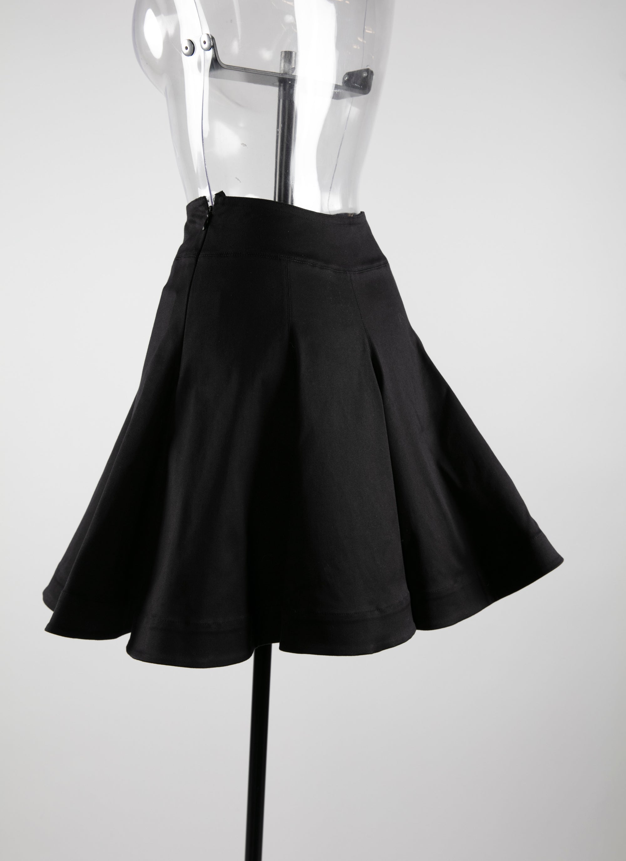Jupe courte patineuse unie - Noir intense