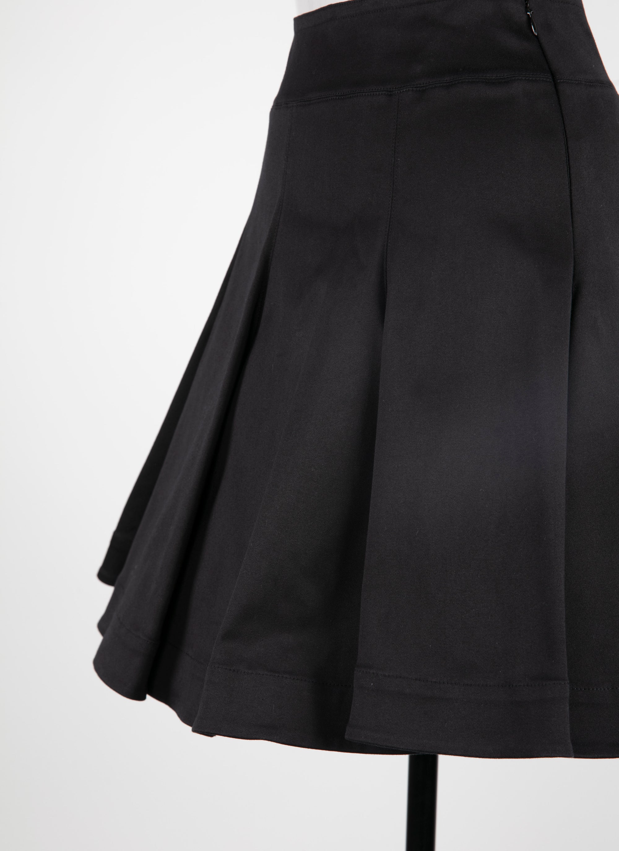 Jupe courte patineuse unie - Noir intense