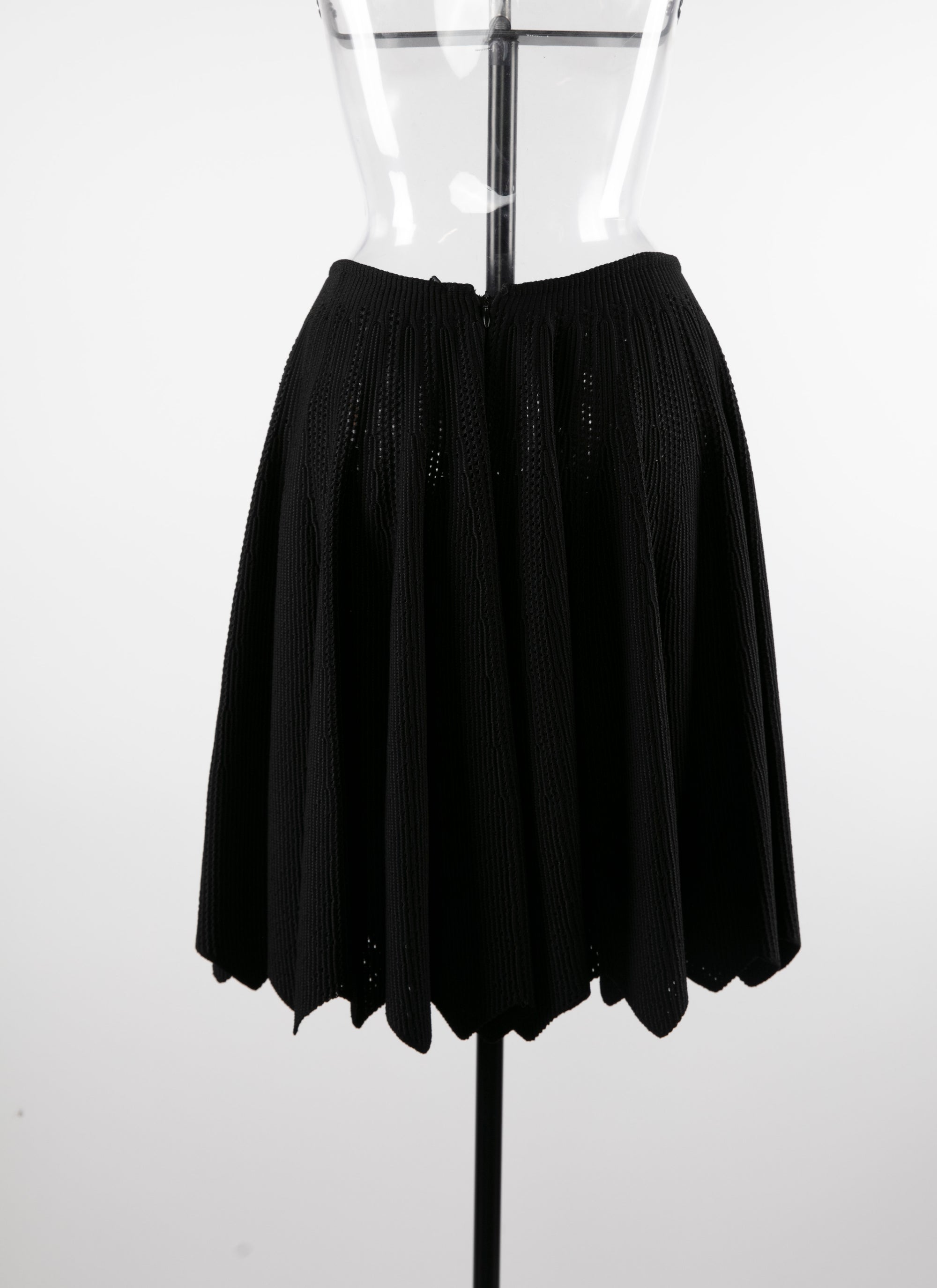 Pleated openwork skirt - Black intense