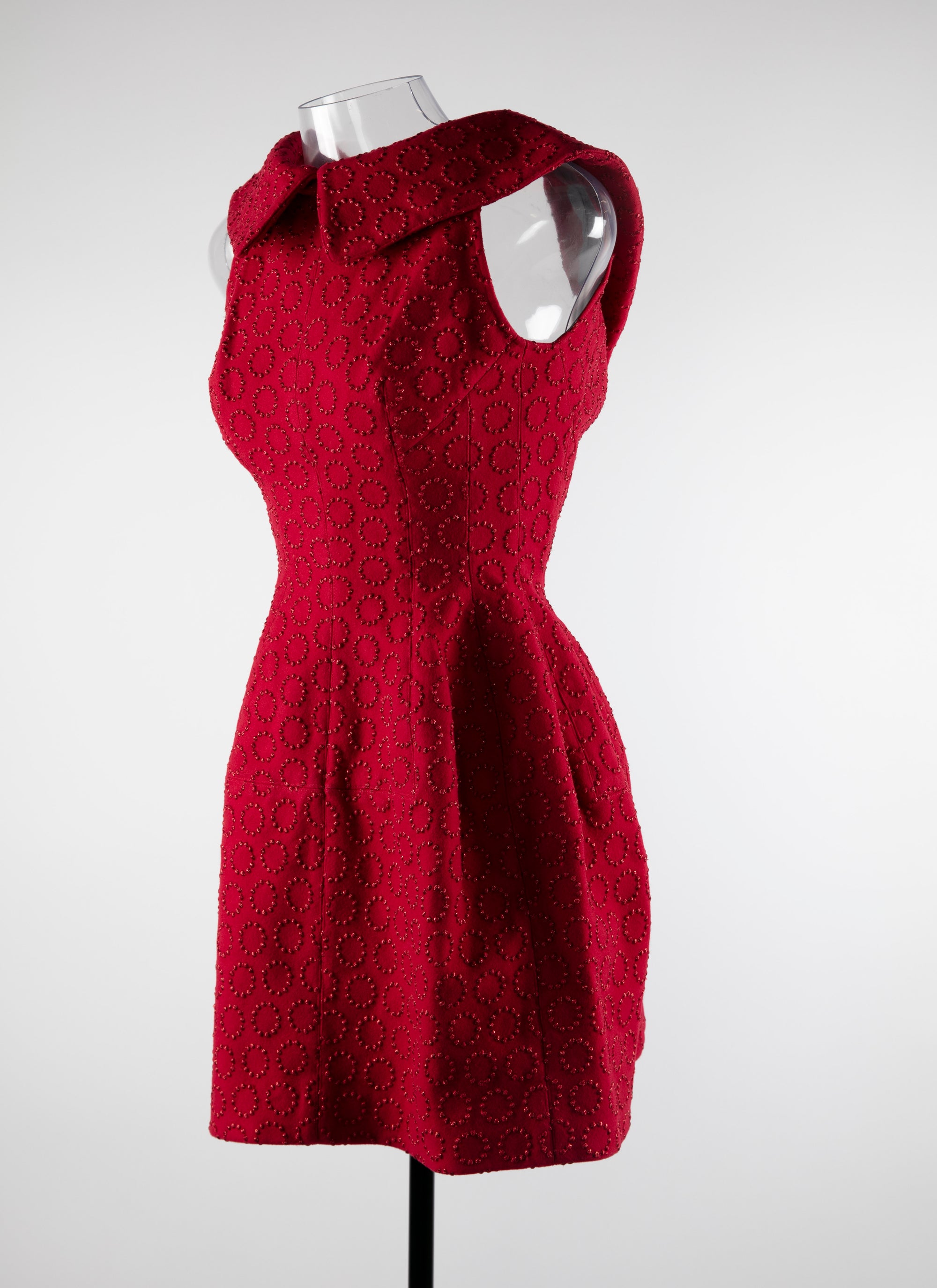 Robe courte évasée clouté sans manches à col chemise - Rubis & Or