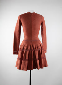 Long-sleeved flared dress - Hazelnut