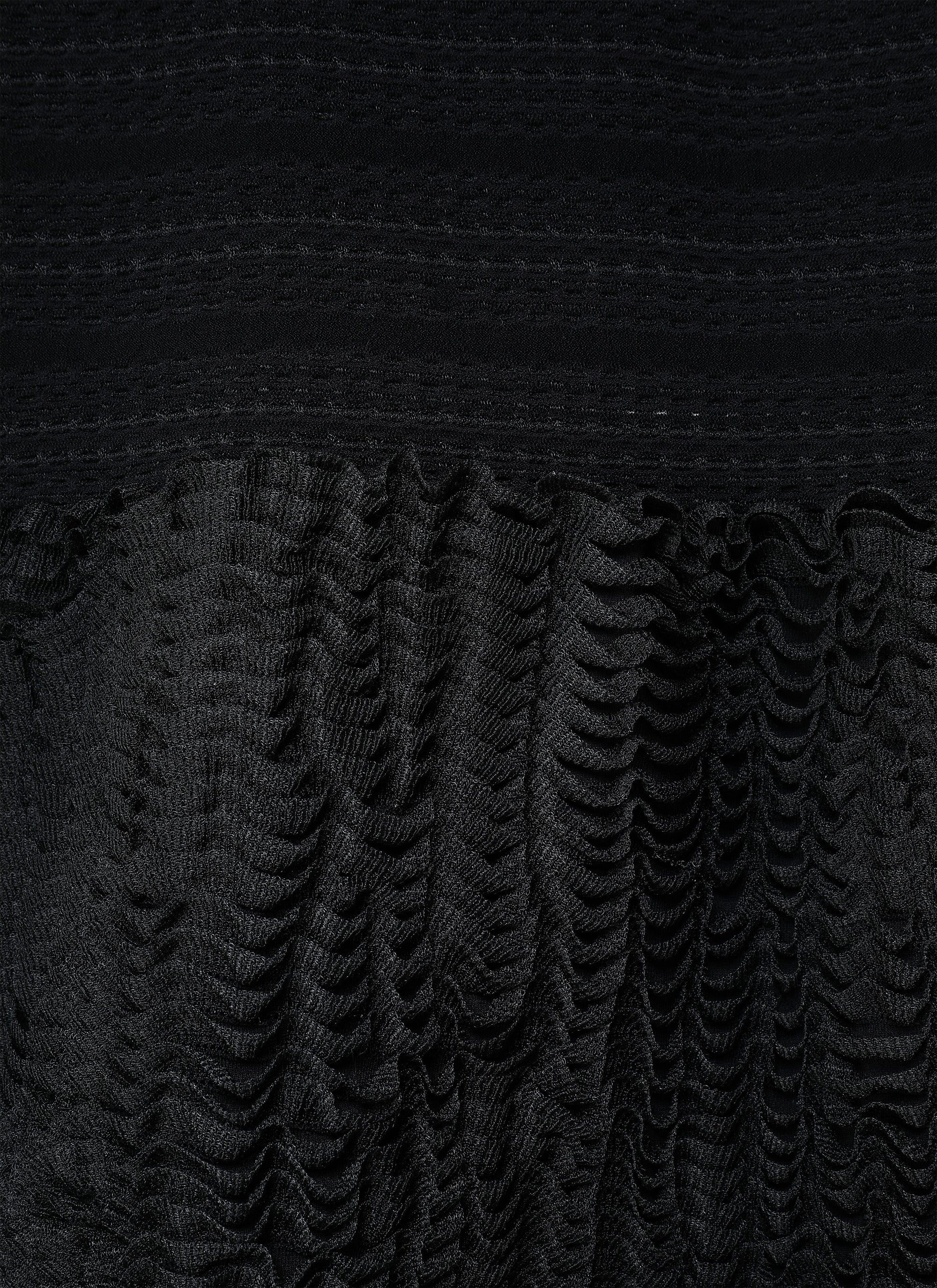 Robe longue droite avec bas à microvolants - Noir