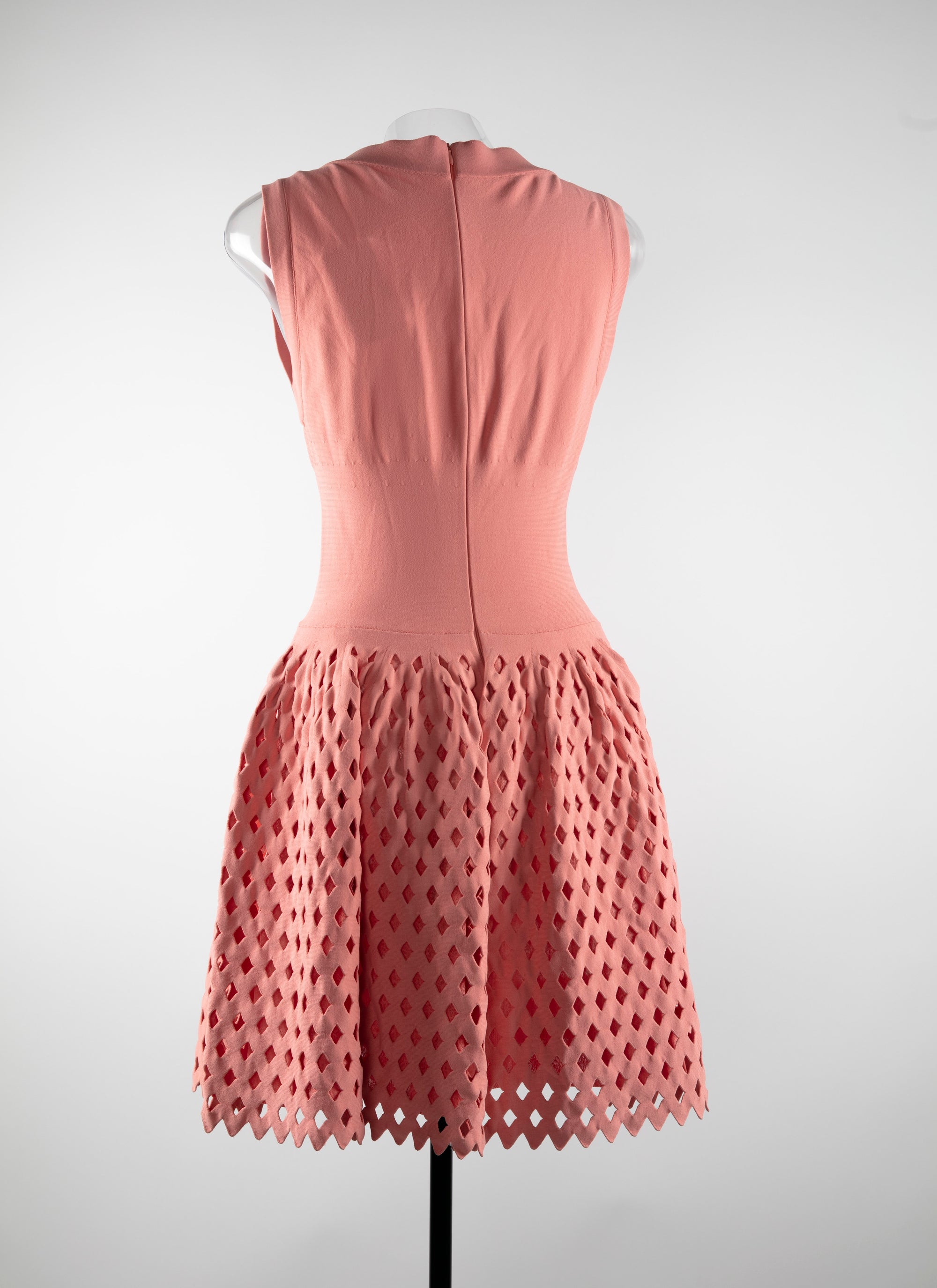 Robe col en V et jupe plissée - Fard