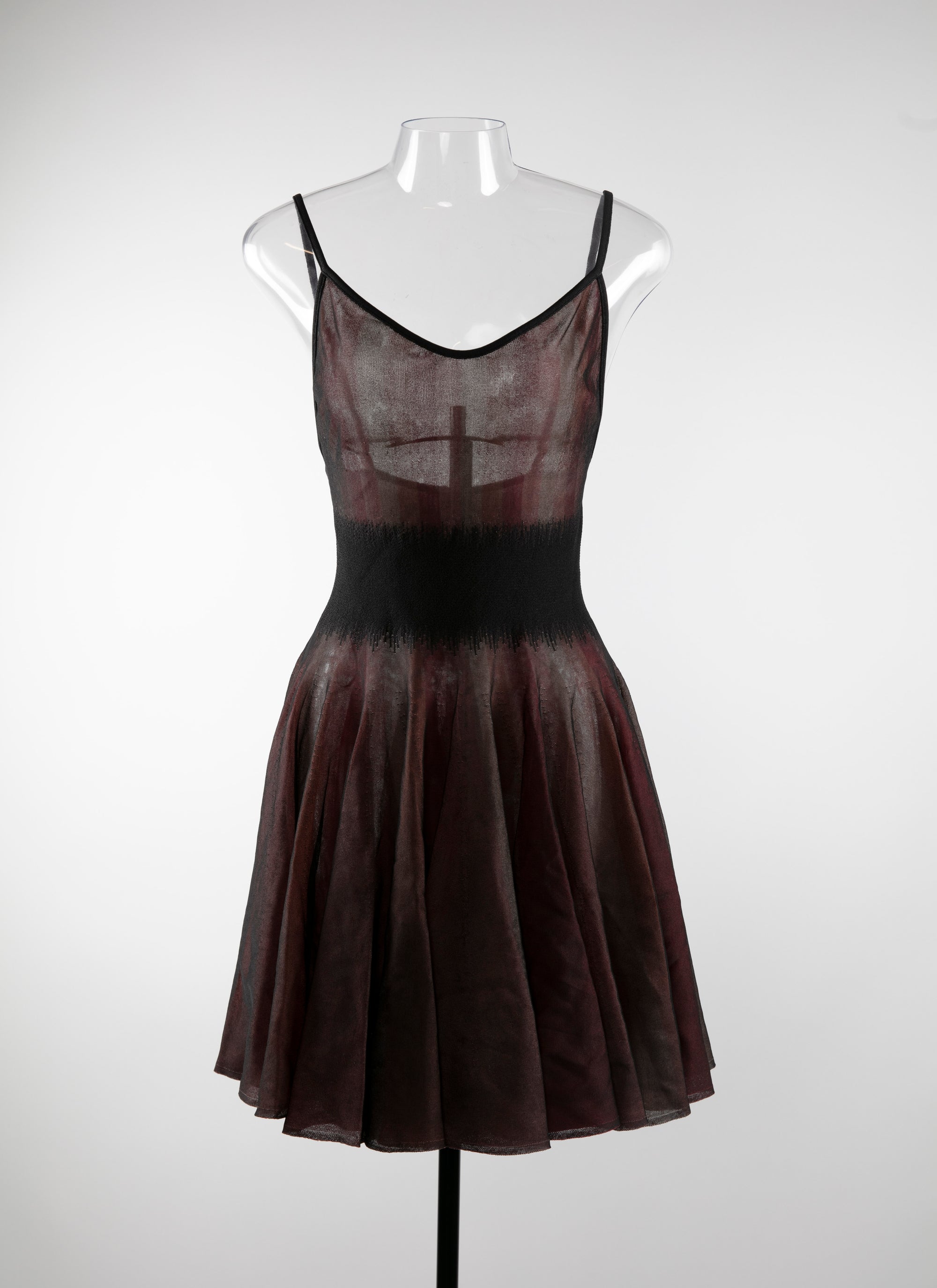 Long velvet dress with sheer details - Red & White