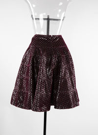 Shiny openwork mini skirt - Garnet