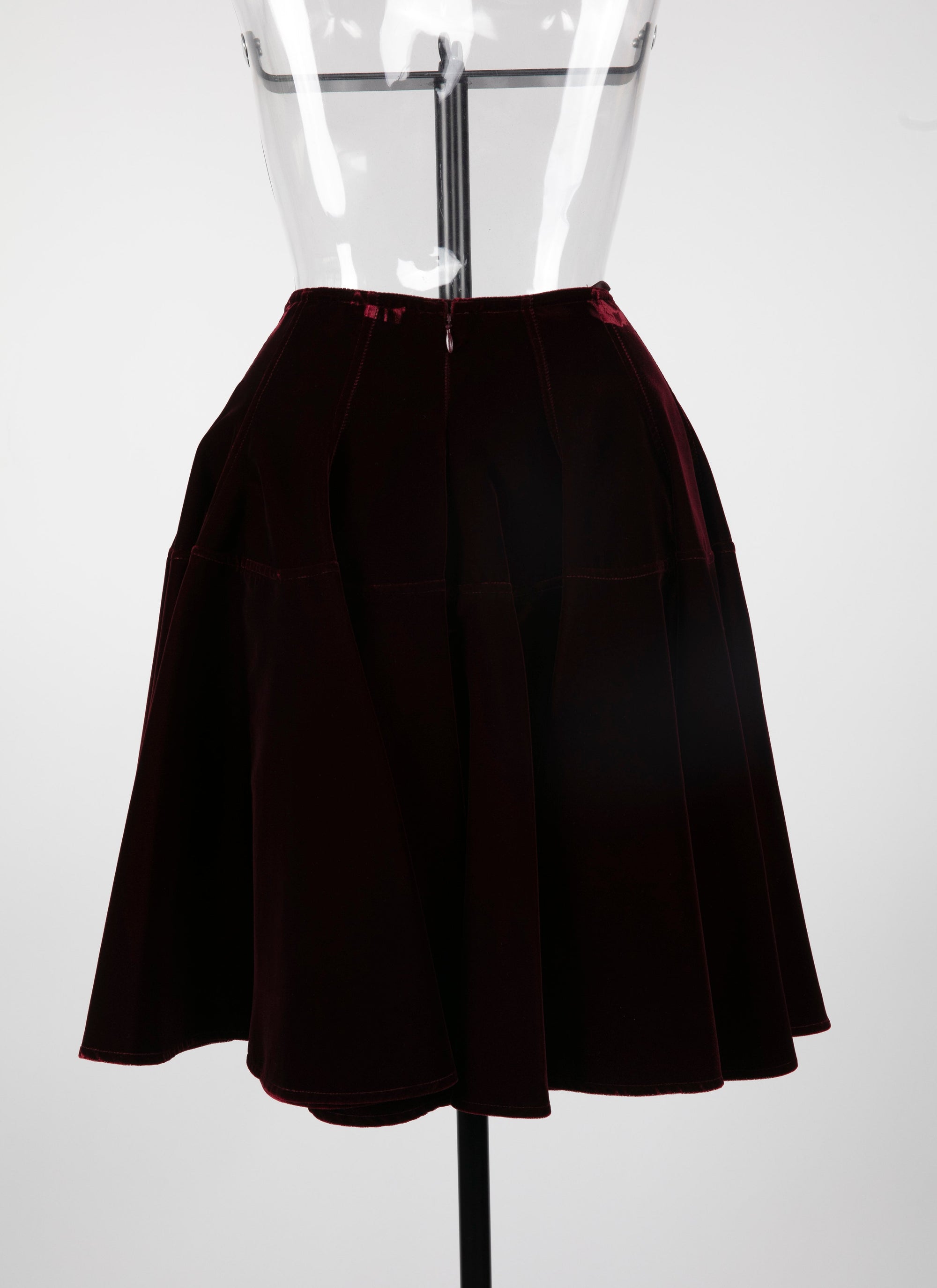 Short iridescent skater skirt - Garnet