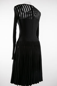 Pleated regular dress with long sleeves - Black intense