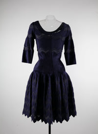 Regular dress with scalloped hem - Sapphire