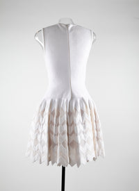 Robe courte col carré à ourlet festonné - Blanc Nacre