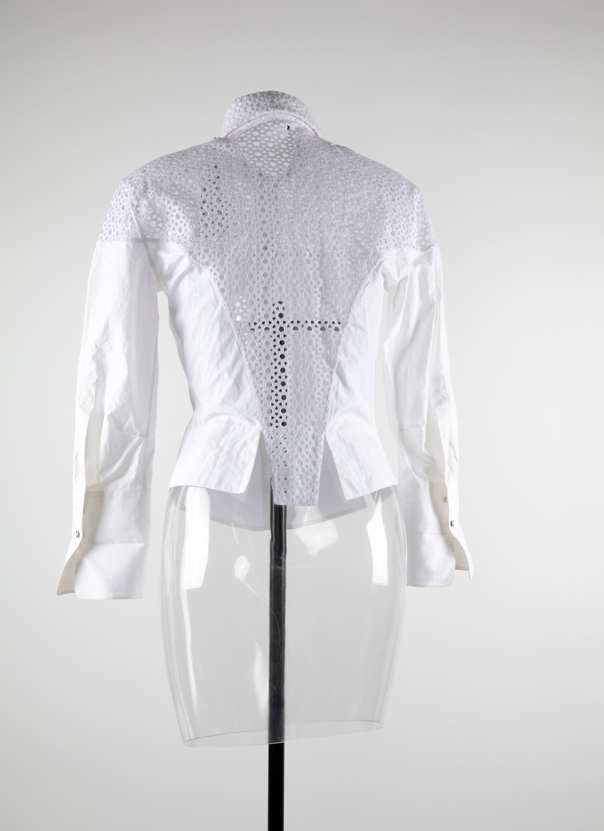 Slim-fit shirt with perforated shoulders - White
