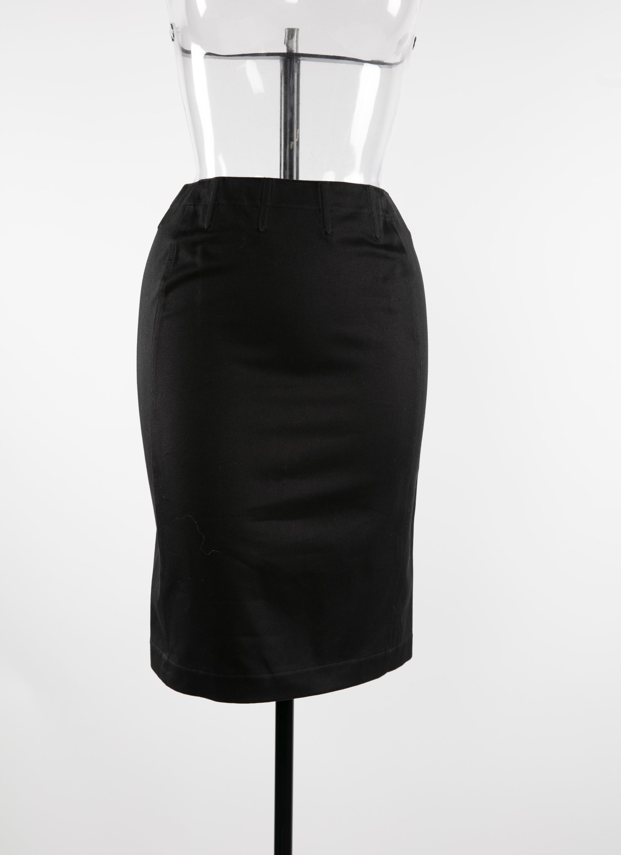 Short zipped skirt in gabardine - Black intense