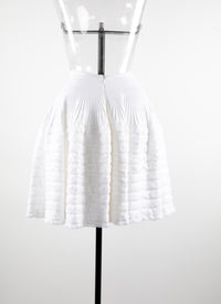 Short skirt in contrasting fabrics - White