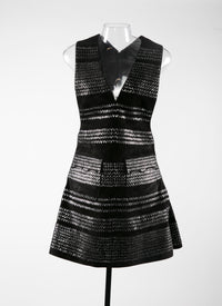 Sleeveless leather embroidered dress - Black & Silver