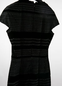 Short-sleeved geometric print dress - Black & White