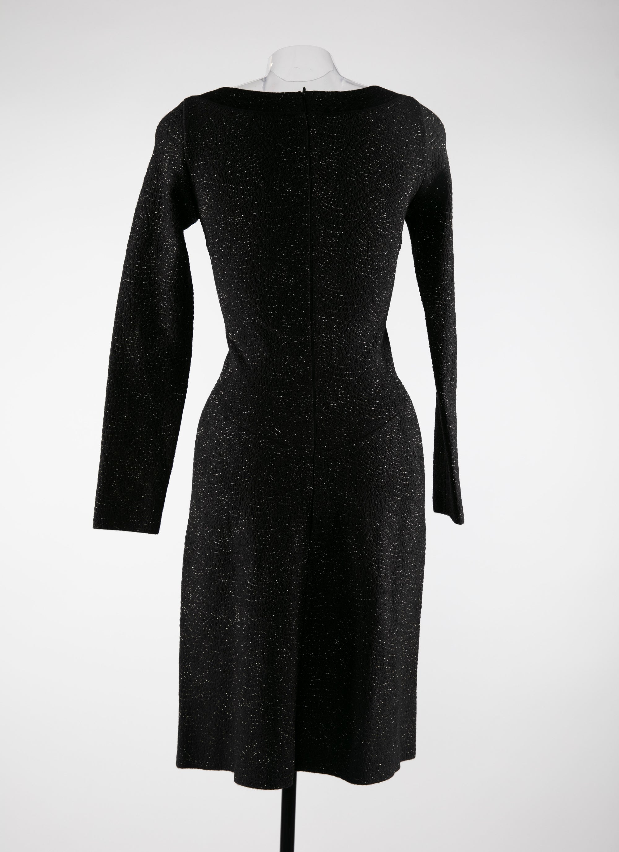 Flared dress with discreet transparency - Black & Gold