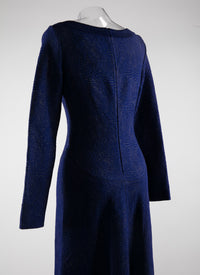 Long-sleeved dress with cashmere slit - Indigo & Copper
