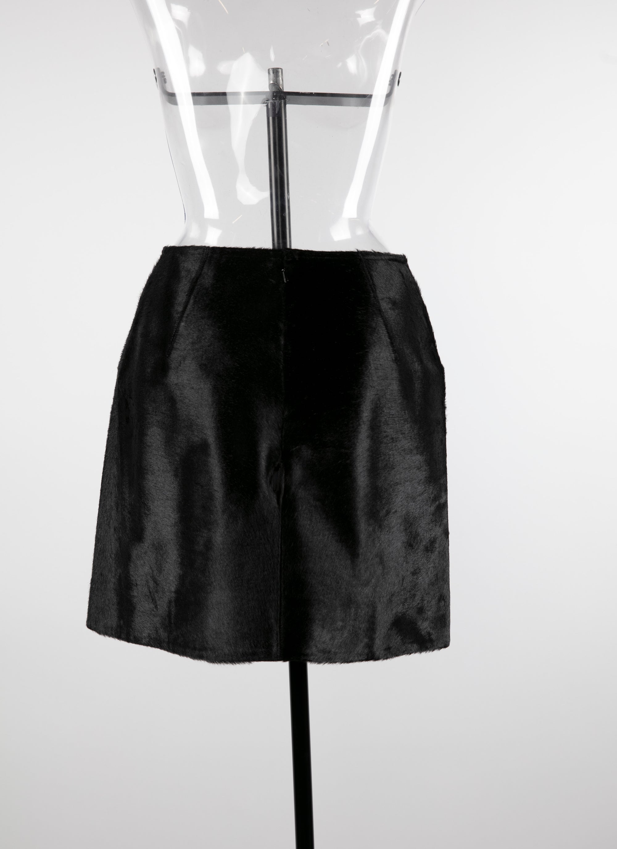 Mini-jupe droite en cuir unie - Noir