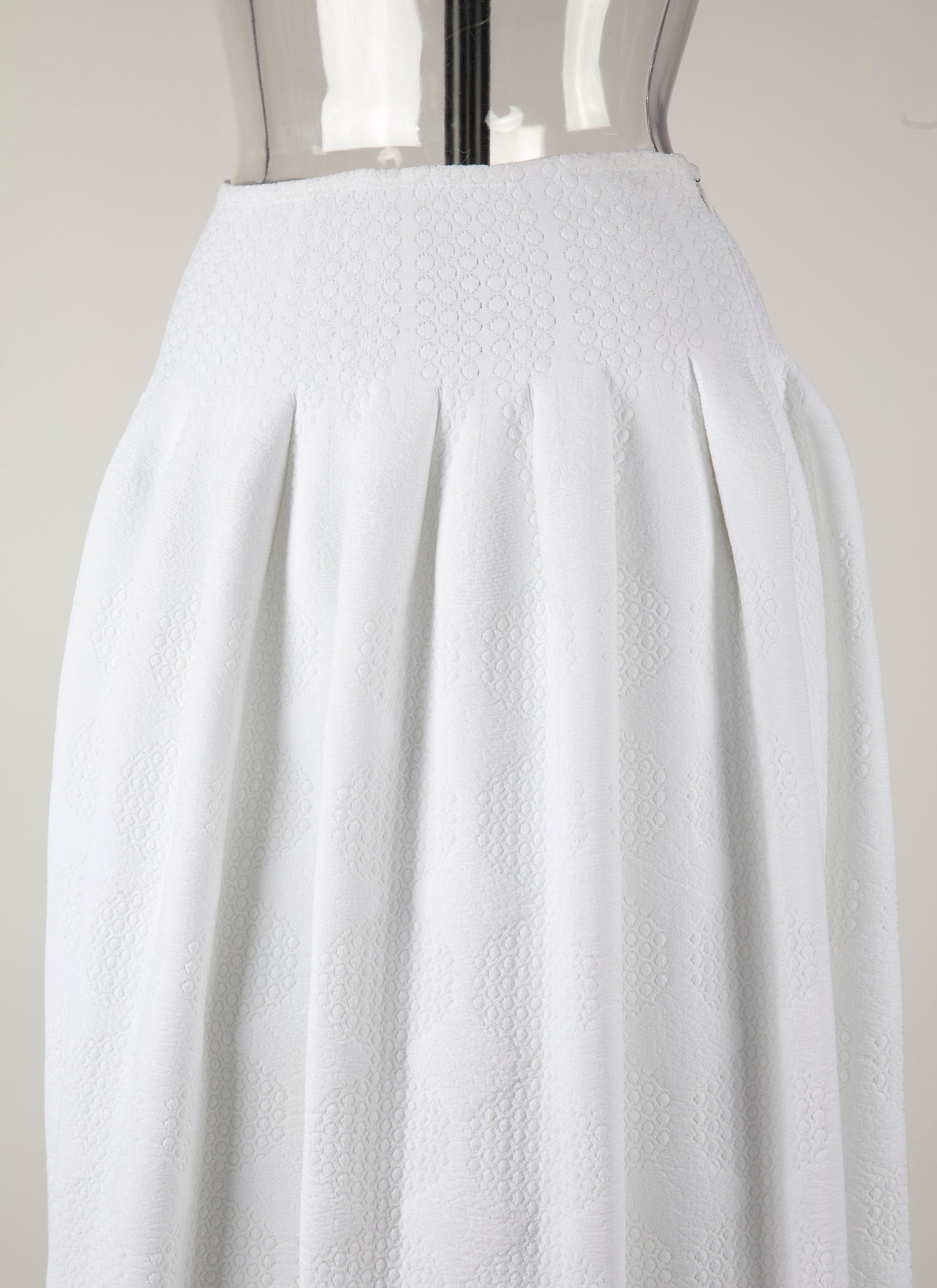 Textured midi skirt with fitted waist - White
