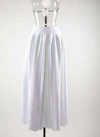 Textured midi skirt with fitted waist - White