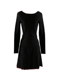 Robe fourreau avec empiècements en tulle et bas évasé - Noir & Grenat