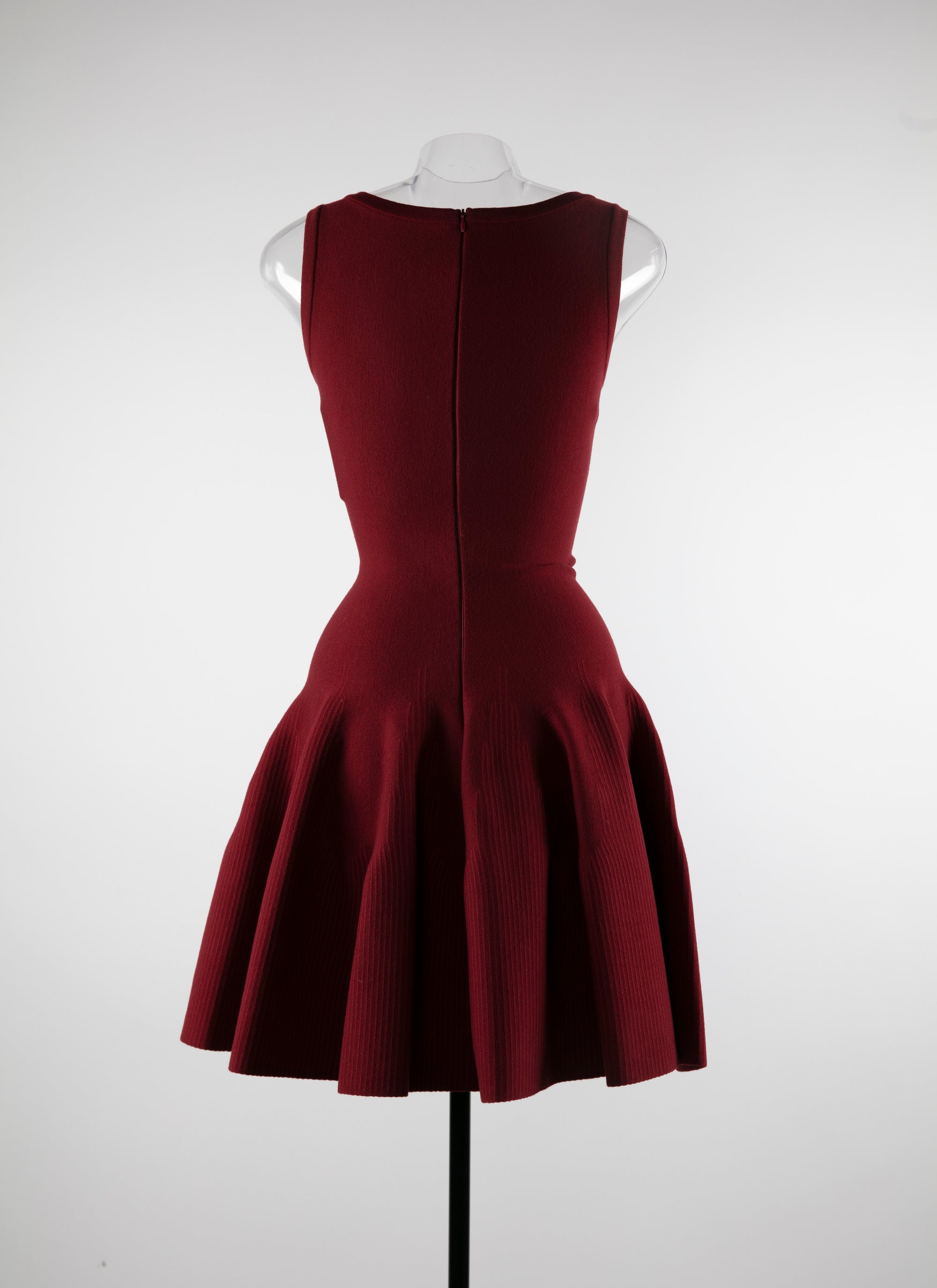 Sleeveless skater dress - Cherry
