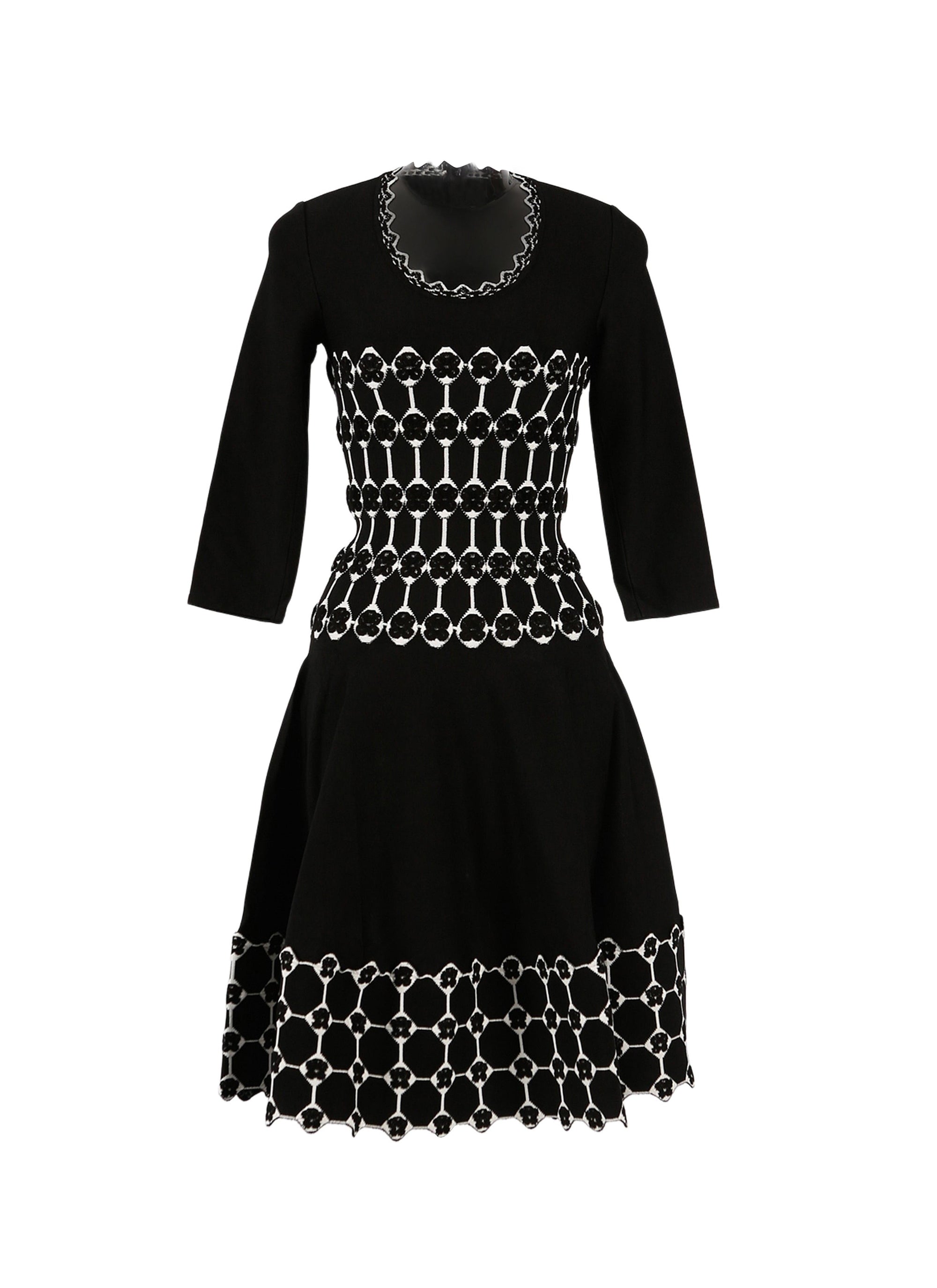 Azulejos knitted 3/4 sleeve straight dress - Black & White