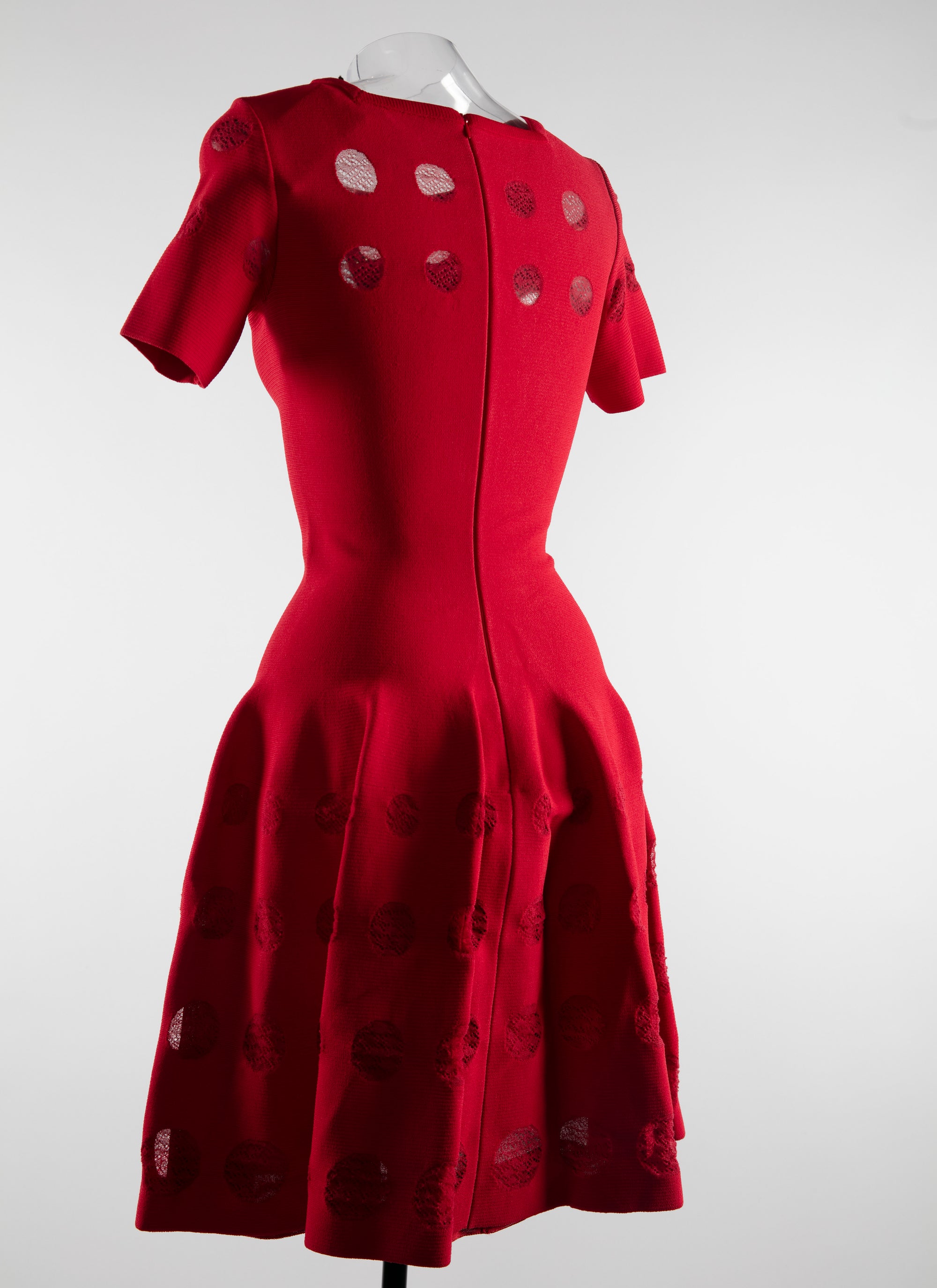 Robe à manches courtes à motif en tulle - Laque