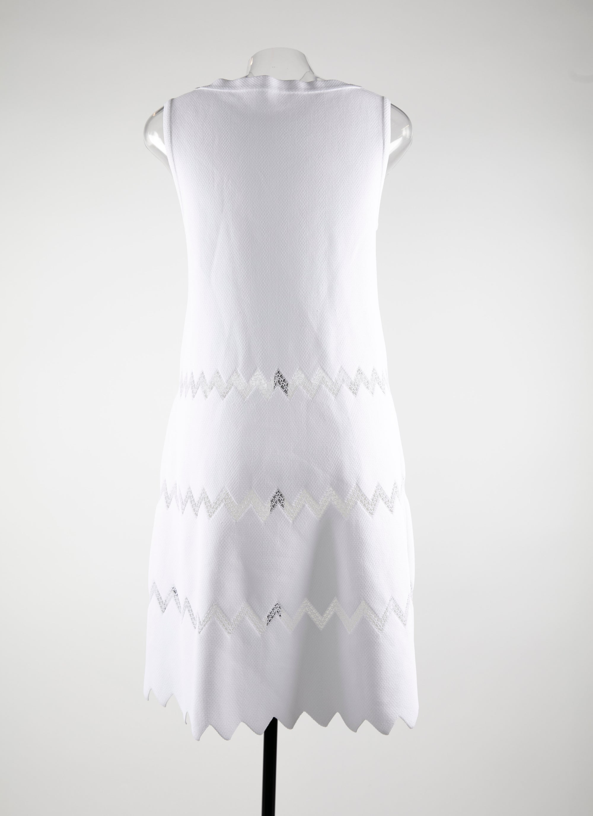 Dress with tulle pattern and scalloped hem - Optic White